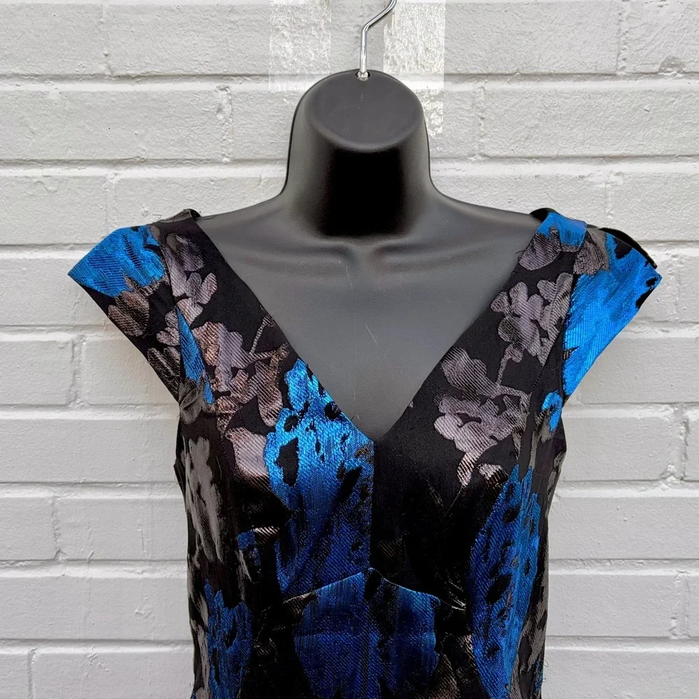 Yoana Baraschi Slim Black & Blue Sheath Midi SZ 6/8 LIKE NEW Original Cost $458 - Picture 6 of 9